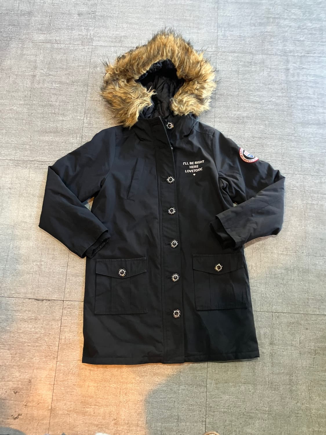 일본빈티지 Lovetoxic 올드스쿨아메카지 사이드패치 울프죠 퍼패딩 상품이미지1