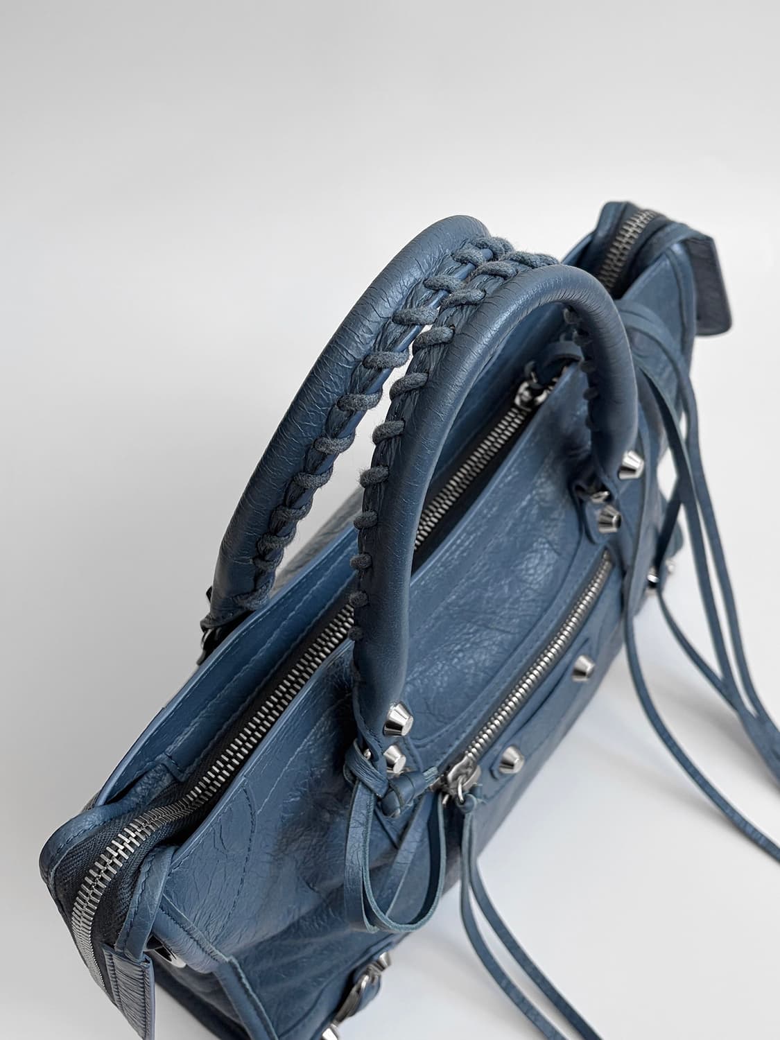 발렌시아가 클래식 시티백 스몰 판매합니다. 상품이미지5