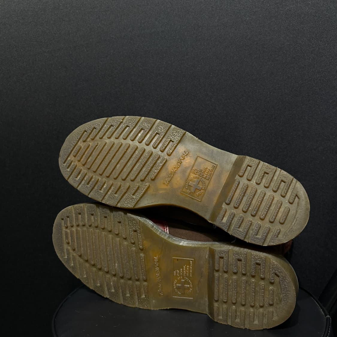 닥터마틴 스웨이드 배색 첼시 부츠 상품이미지4