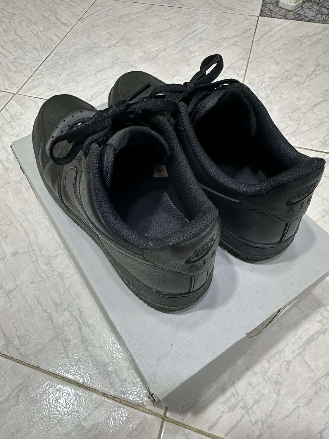 [275] 나이키 에어포스1 07 블랙 상품이미지2
