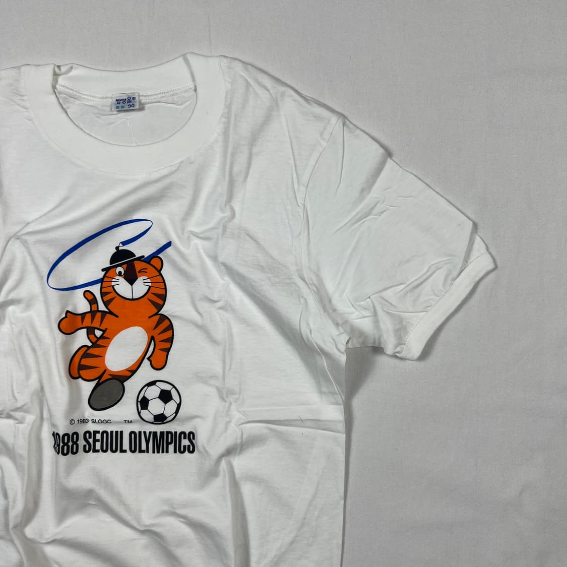 80‘s 83년도 서울88올림픽 호돌이 마스코트 반팔티 상품이미지3