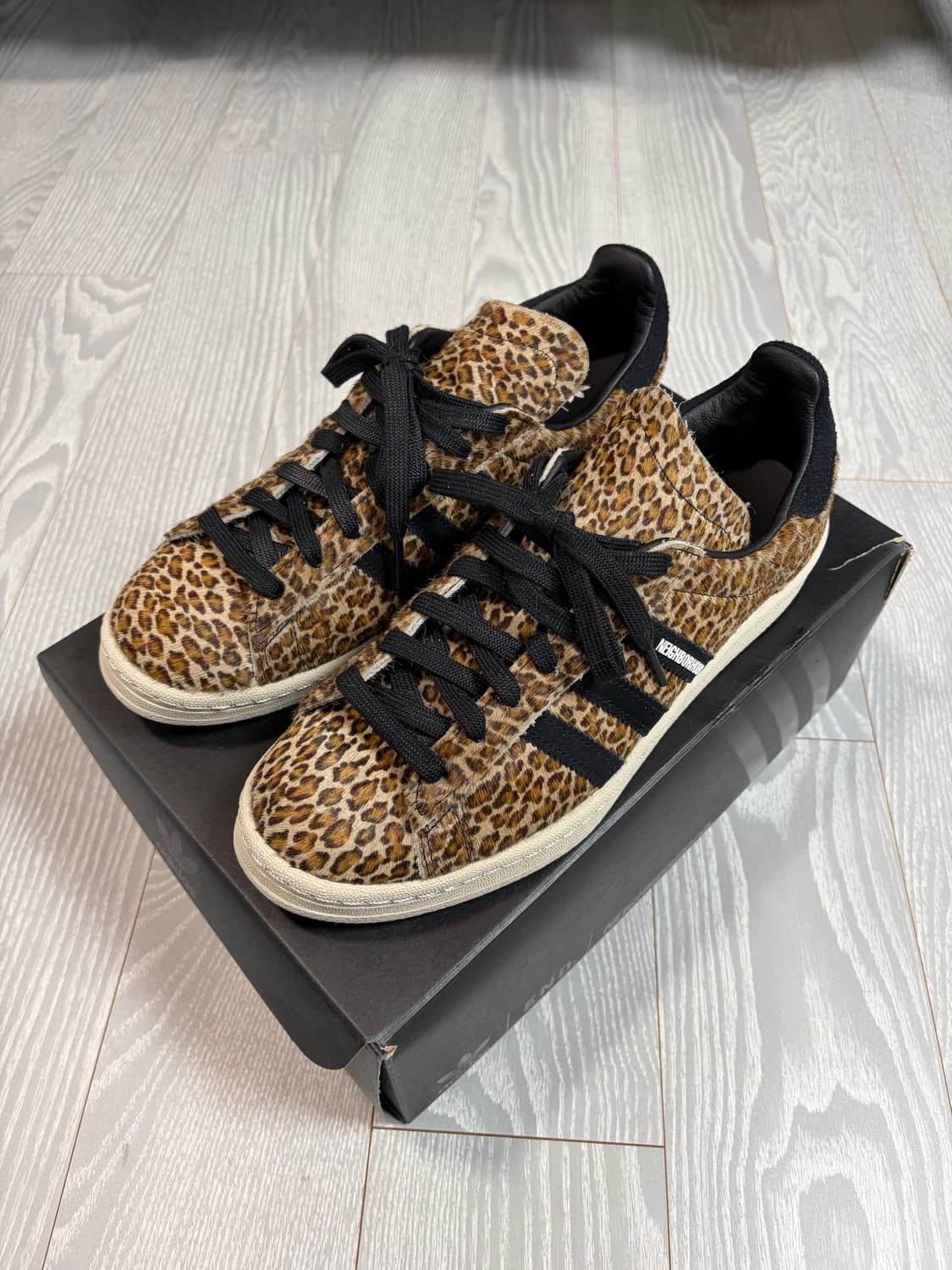 아디다스 네이버후드 캠퍼스 80s (270) 상품이미지1