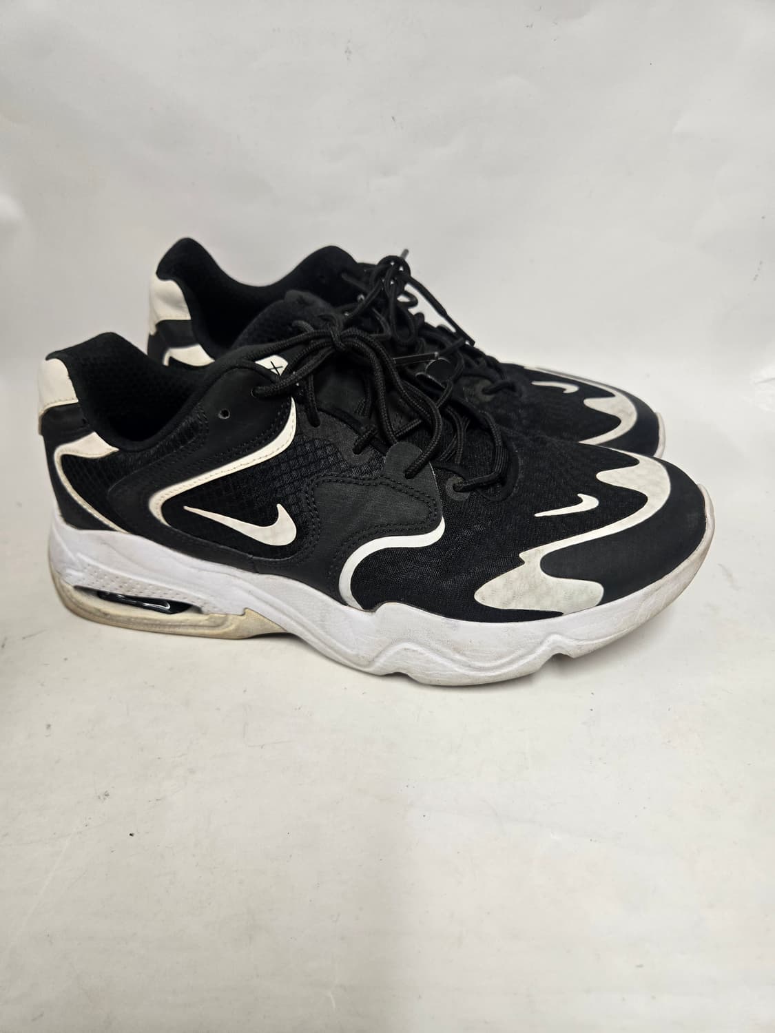 아디다스 오즈위고 블랙 265mm 상품이미지1