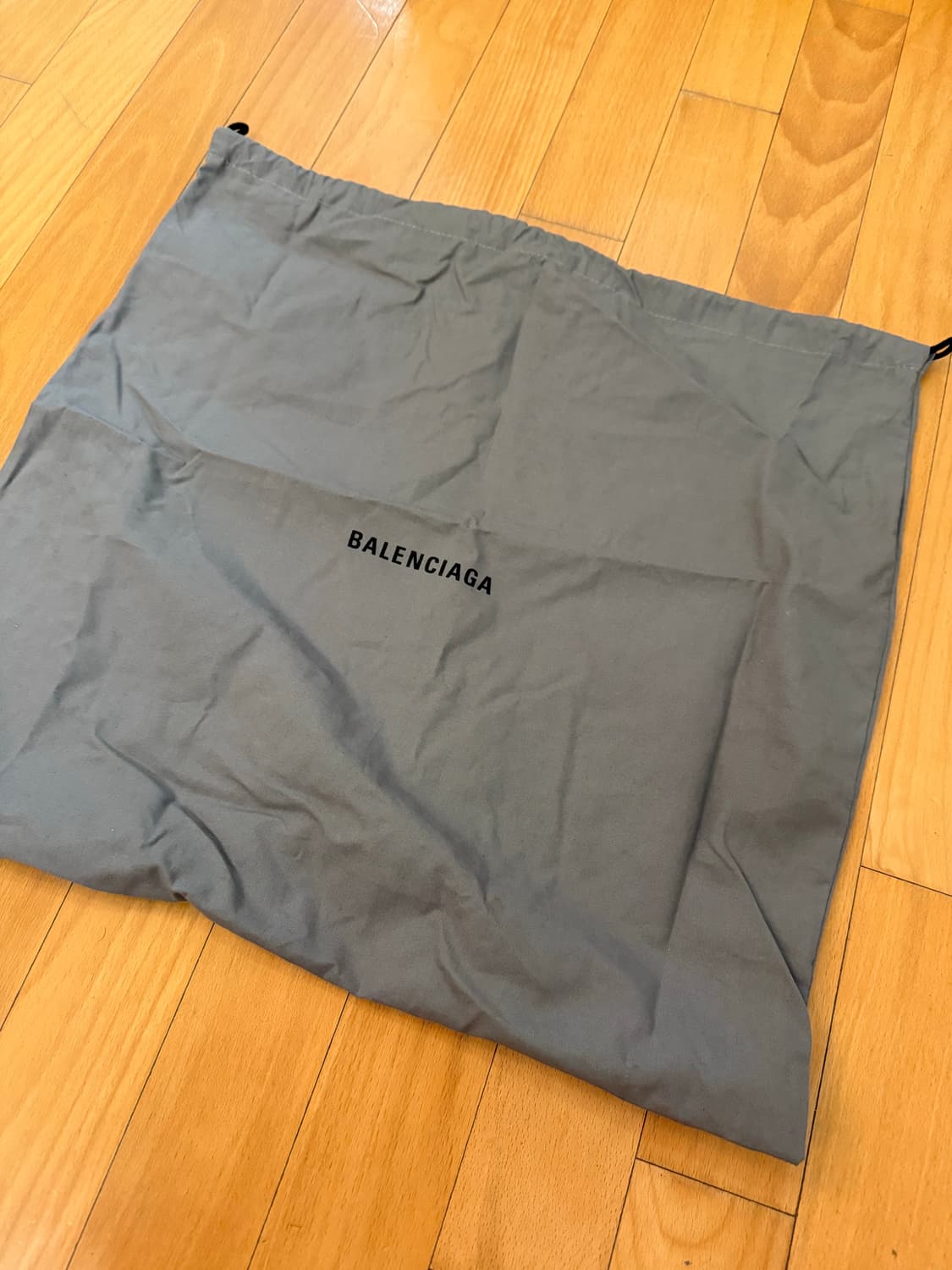 (새상품) 발렌시아가 메신저백 블랙 상품이미지4