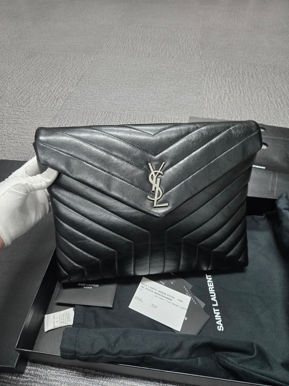 [특가][정품] 입생로랑 루루 클러치백 상품이미지1