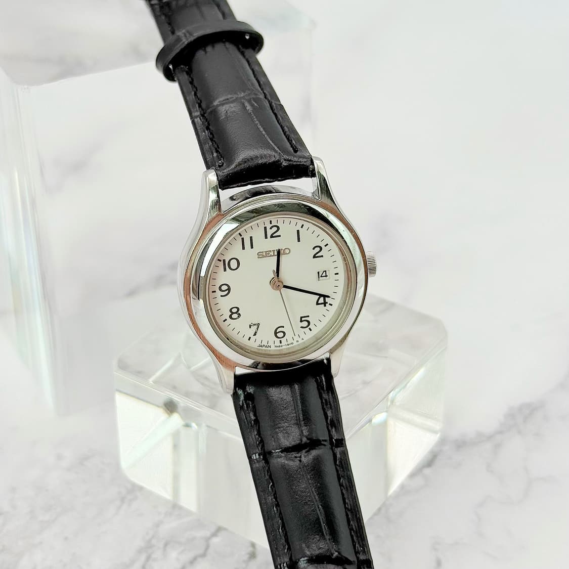 90s00s 빈티지 세이코 클래식 데이트 화이트 아라비아 워치 상품이미지1