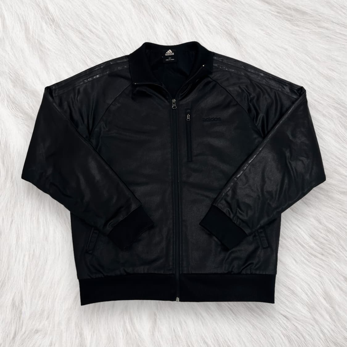 아디다스 빅로고 블랙 누빔 자켓 상품이미지4
