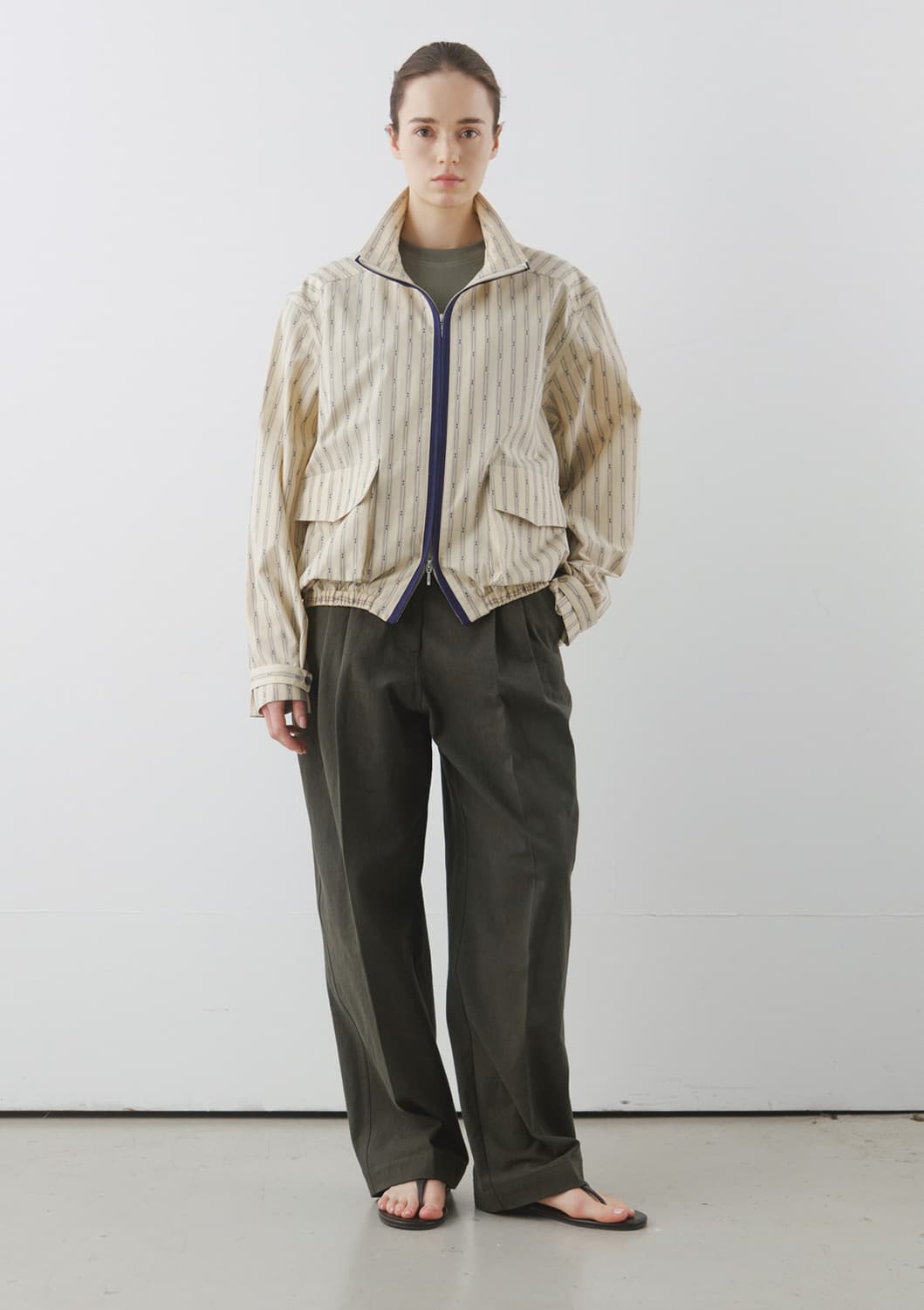 문달 Ethnic Shirt Blouson in Cream 상품이미지1