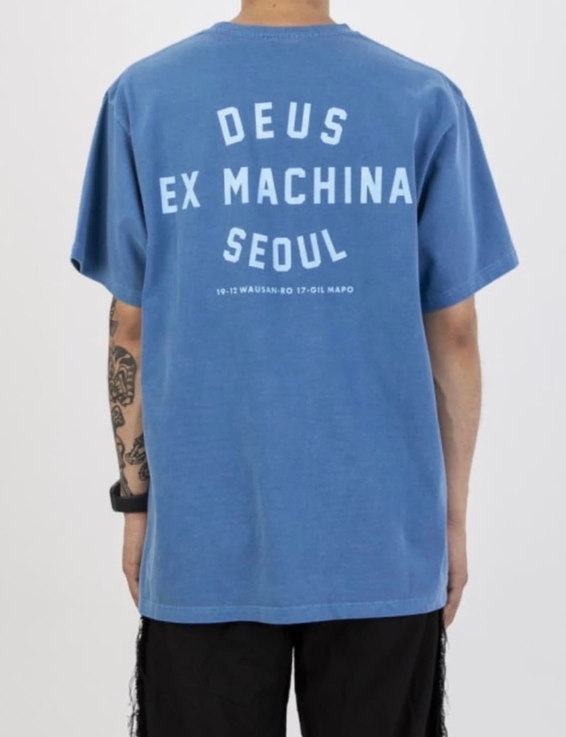 데우스 엑스 마키나 반팔 s 상품이미지1