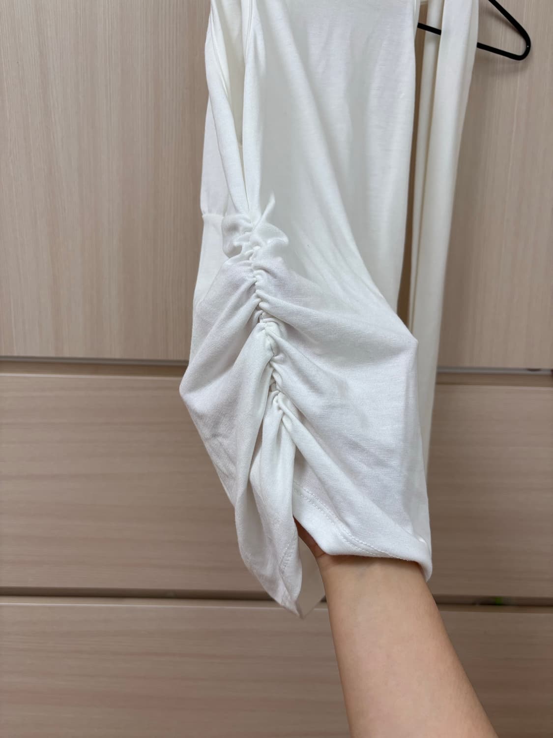 홀터넥 슬리브리스 상품이미지3