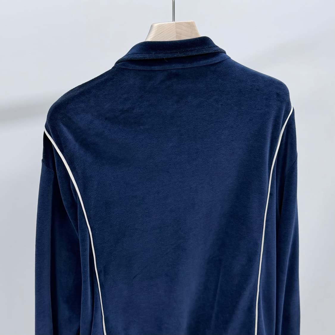 [S+급/XL] 셀린느 트리오페 벨벳 트레이닝 집업 자켓 네이비 상품이미지5