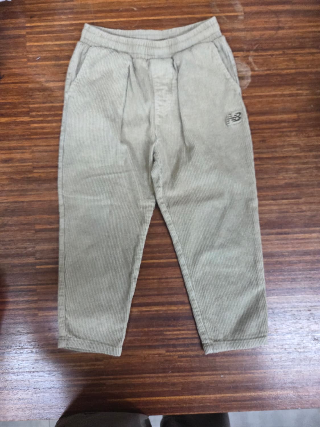 뉴발란스 키즈 핀턱 코듀로이 밴딩팬츠 130 상품이미지1