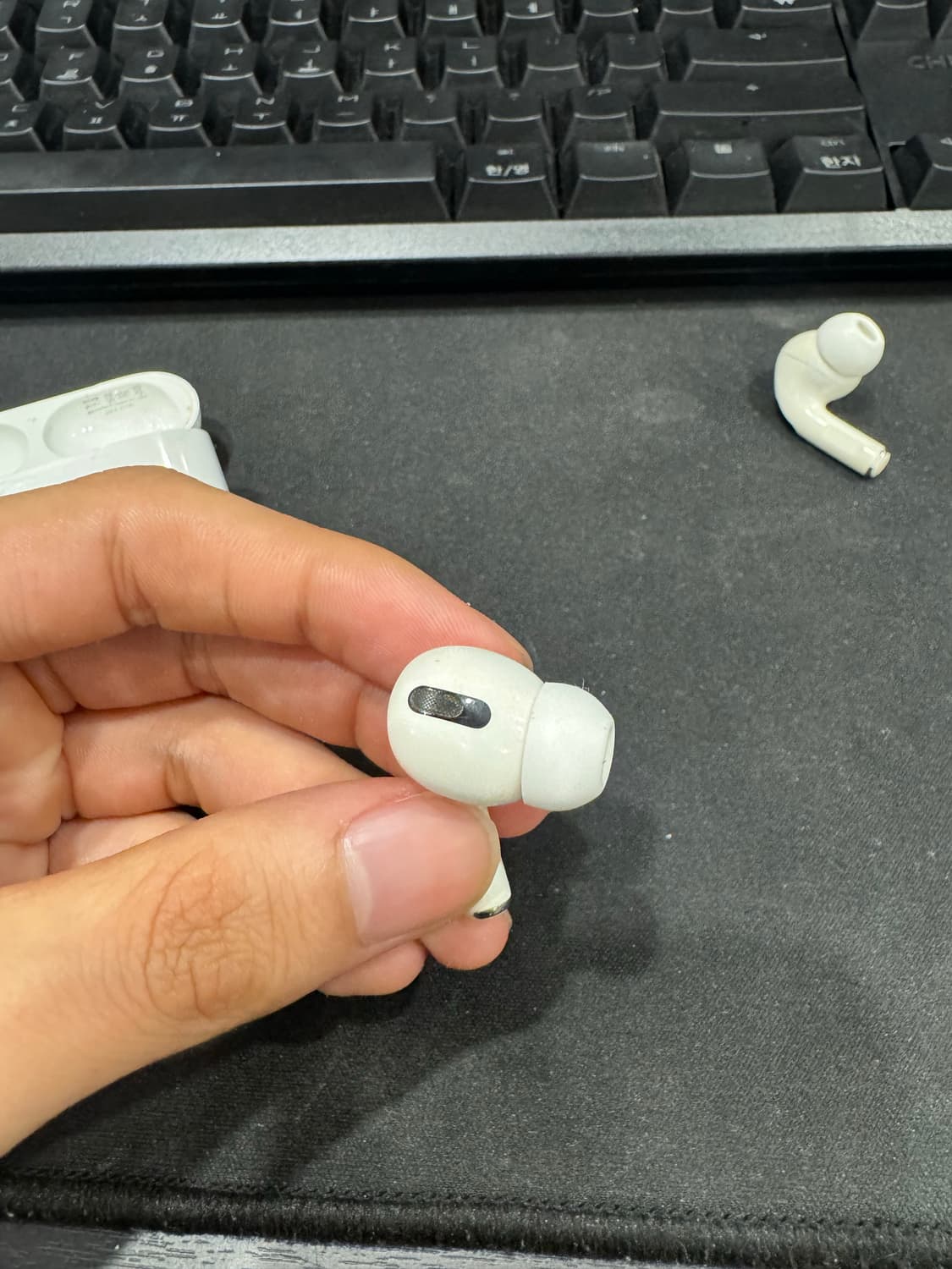 애플 에어팟 프로 1세대  상품이미지4