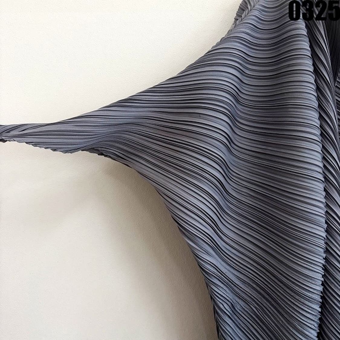 이세이 미야케 플리츠 오픈형 자켓 F  상품이미지4