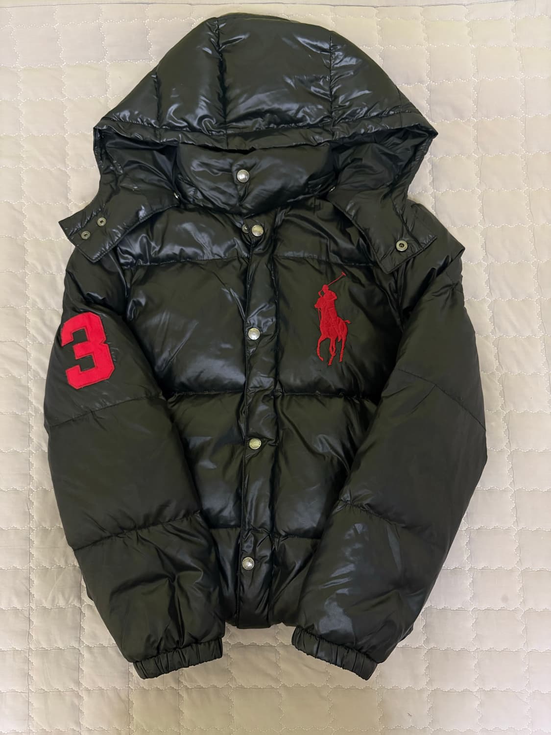 빅포니 유광 레드 블랙 패딩 상품이미지1