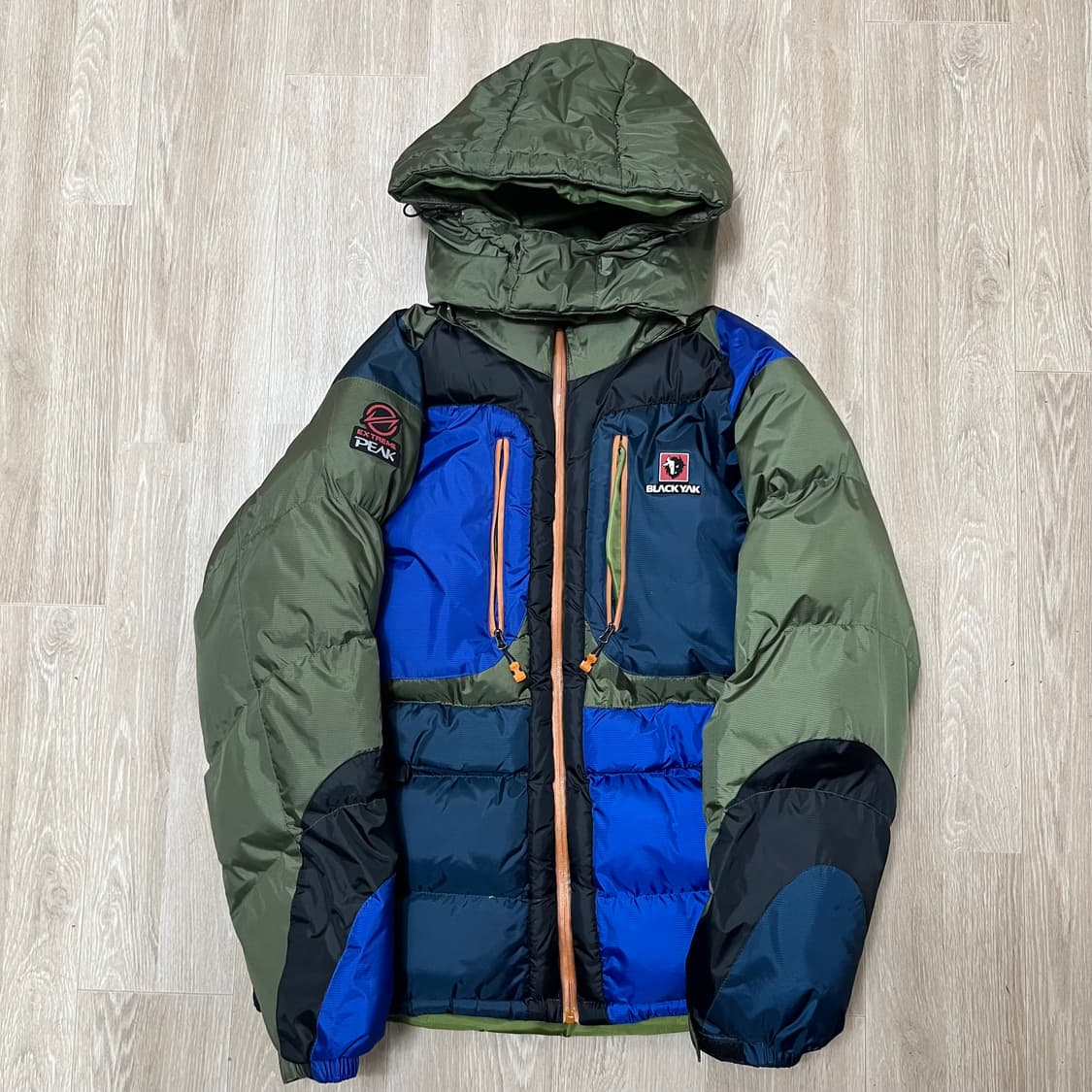 블랙야크 남성 패딩 상품이미지2