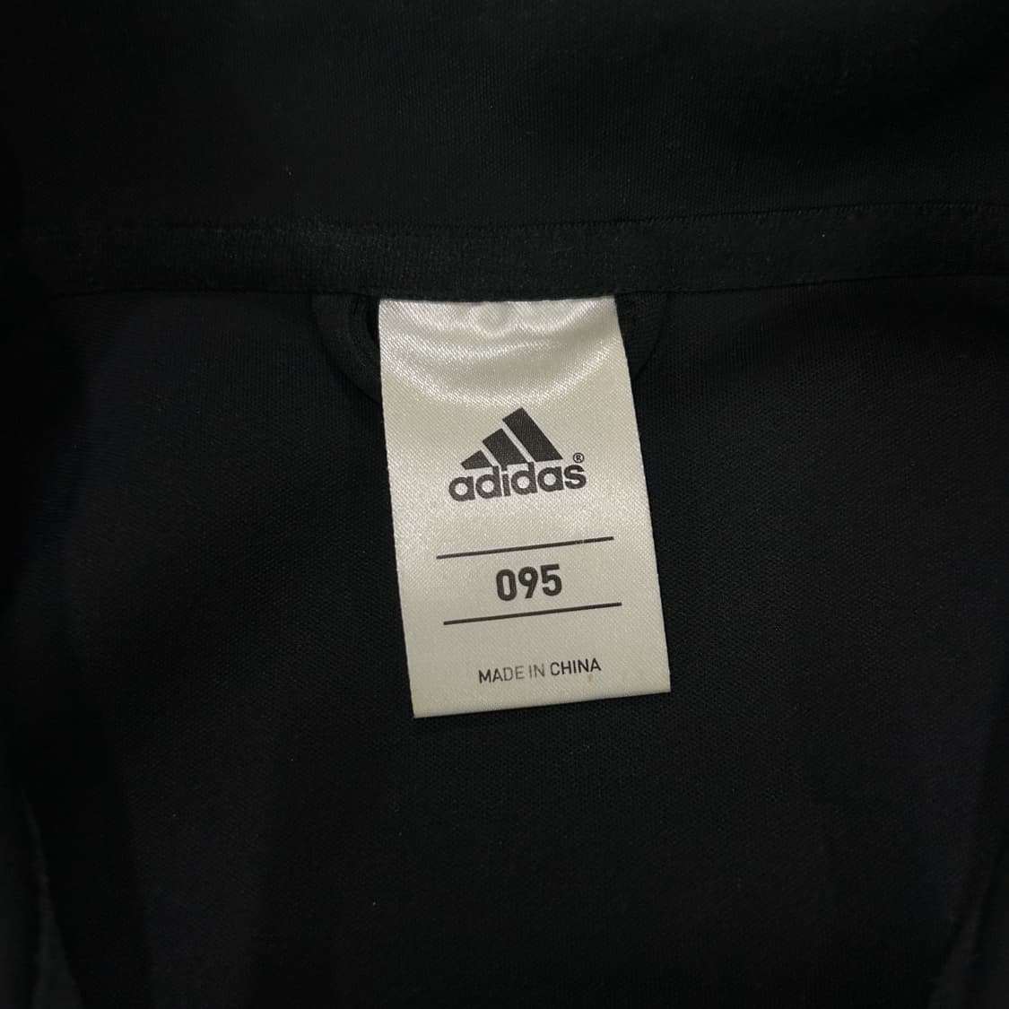 아디다스 블랙 3선 트랙탑 95 사이즈 상품이미지2