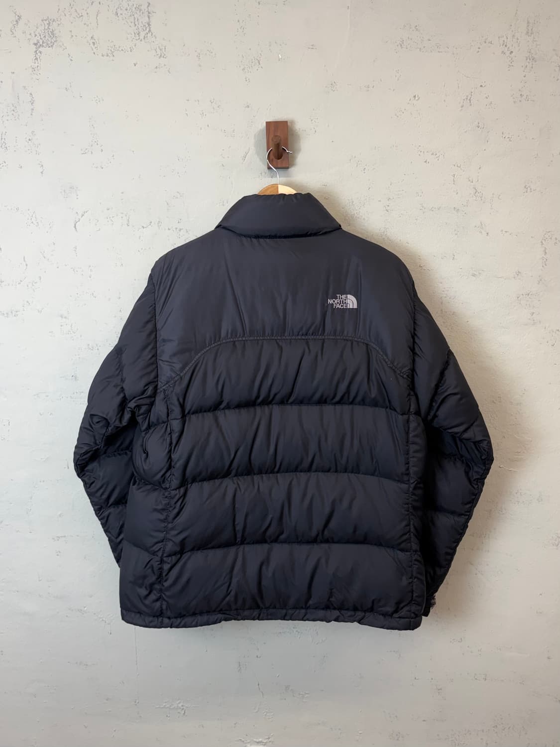 노스페이스 700 눕시 블랙 패딩 상품이미지2