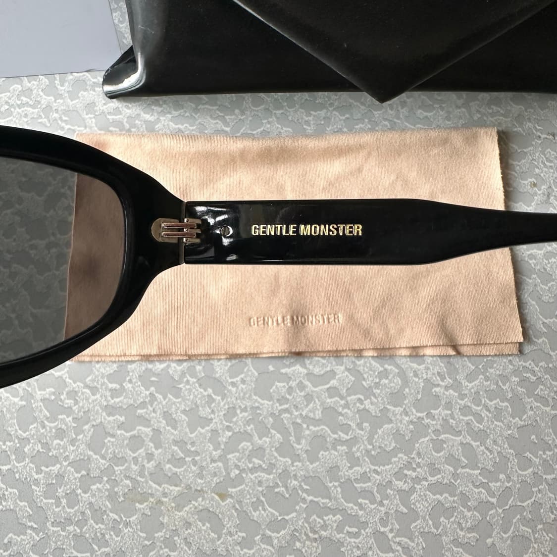 젠틀몬스터 타이단 tidan 상품이미지4