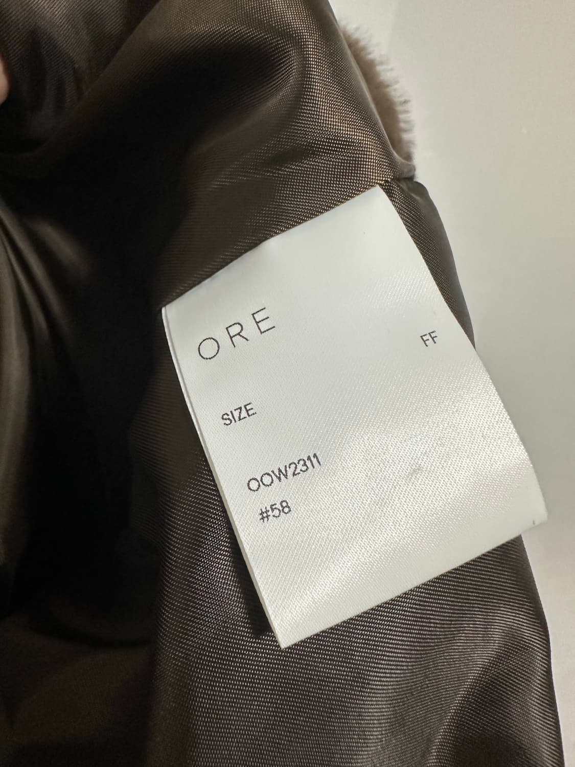오어 ORE 리아 퍼 점퍼 마호가니 상품이미지4