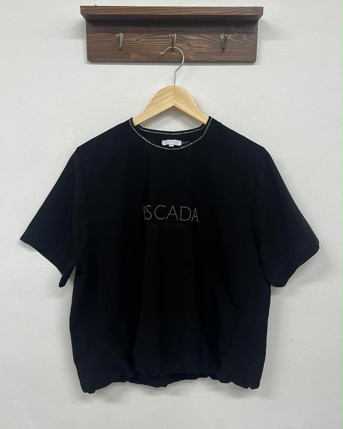 [L] Escada 에스까다 24년 신형 텍스처 우븐 반팔 티셔츠 상품이미지1