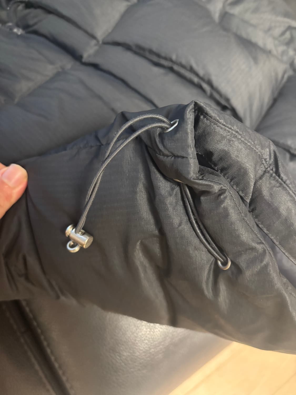 인사일런스 구스다운 숏패딩 상품이미지4