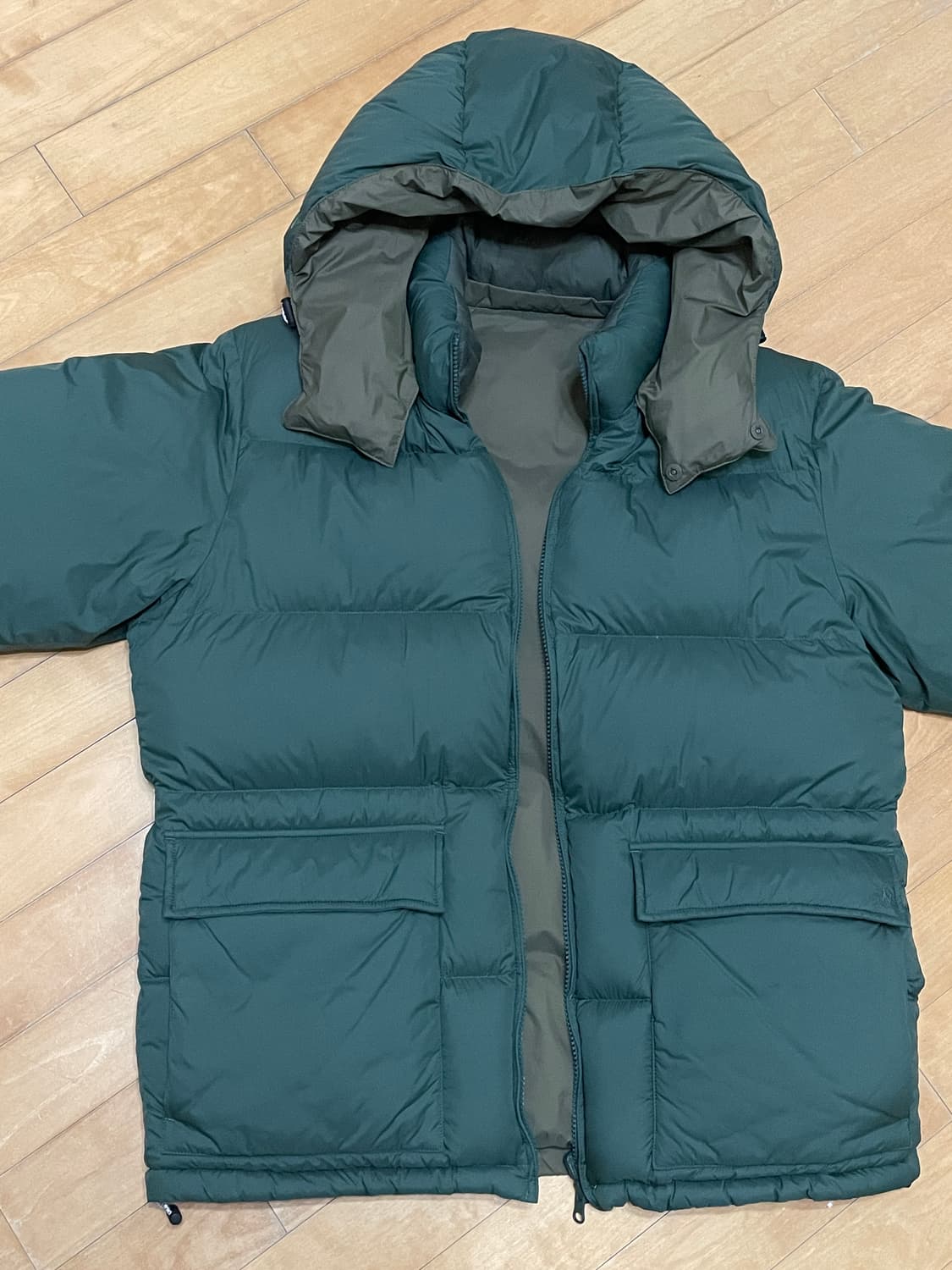 유니클로 jw 앤더슨 리버시블 패딩 상품이미지3