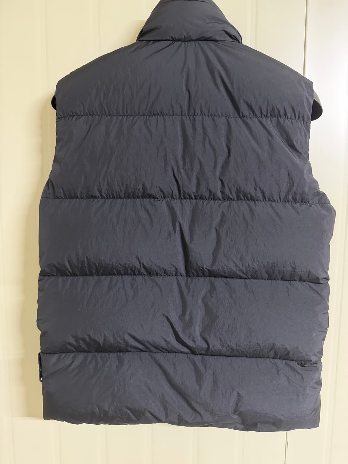 스톤아일랜드 크링클랩스 패딩조끼 블랙 L 상품이미지2