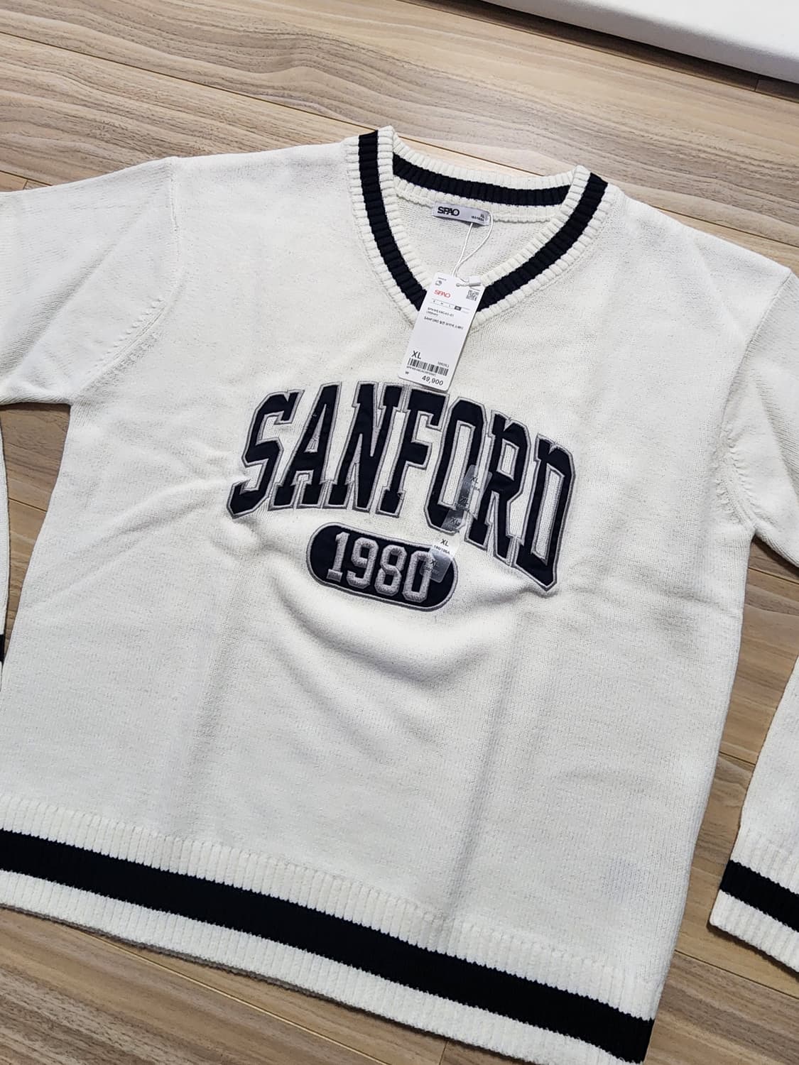 스파오브이넥스웨터긴팔니트xl 상품이미지1