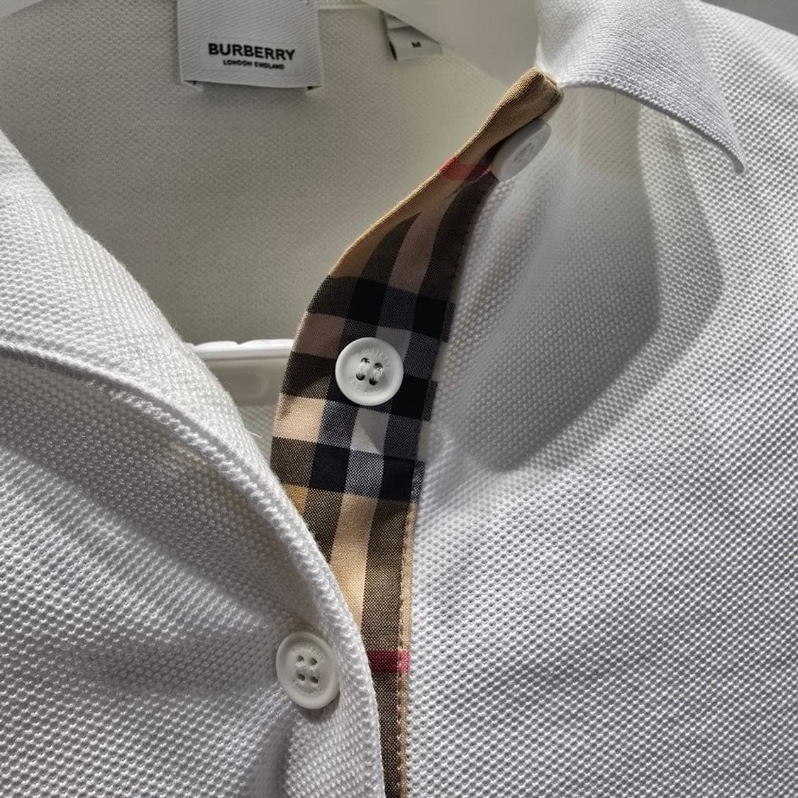 [중고/정품] 버버리 말레코 체크 폴로 셔츠 반팔 화이트 M 상품이미지3