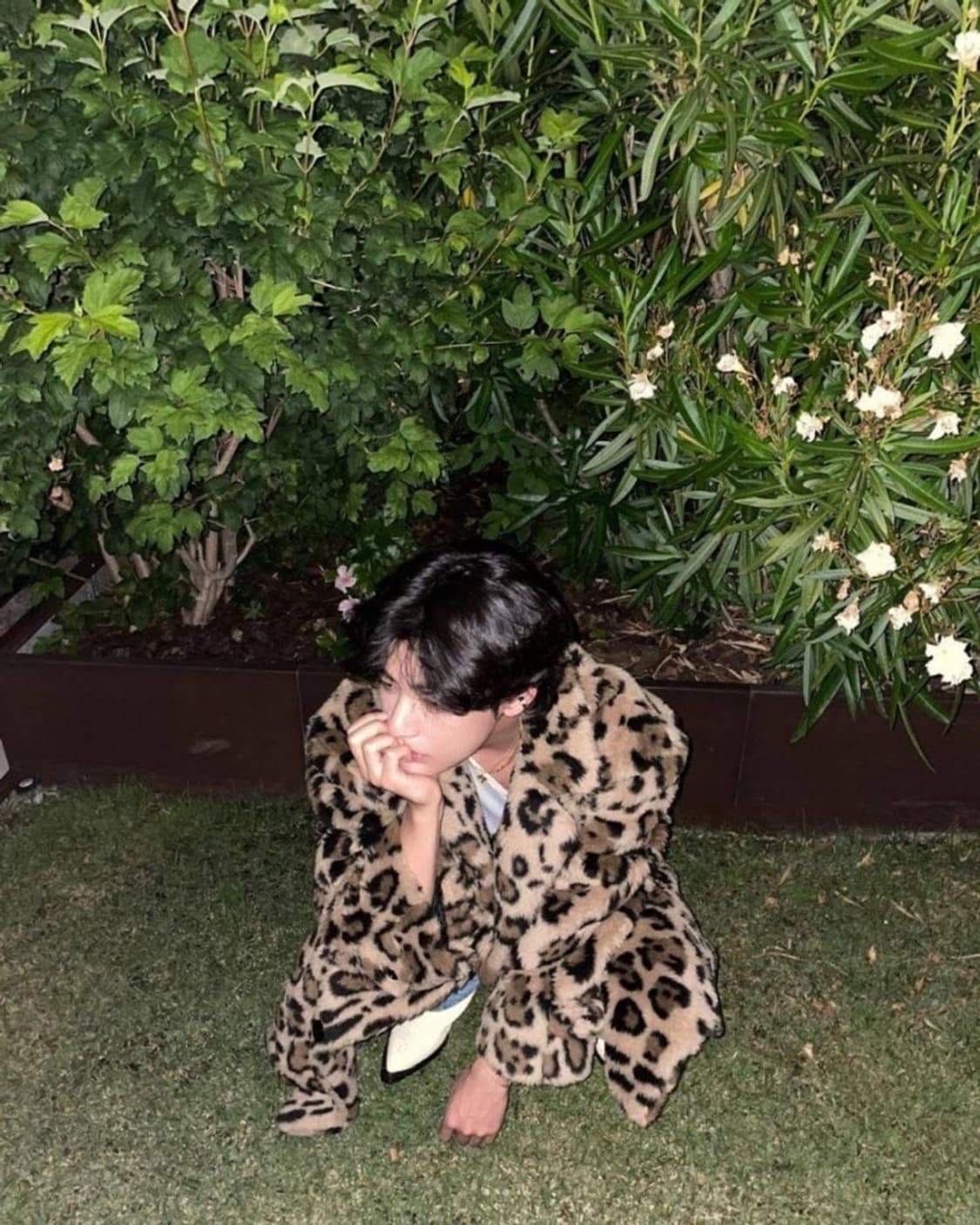 [BTS 뷔님 착용] 셀린느 22ss 코스믹 크루저 웨스턴 부츠 상품이미지1