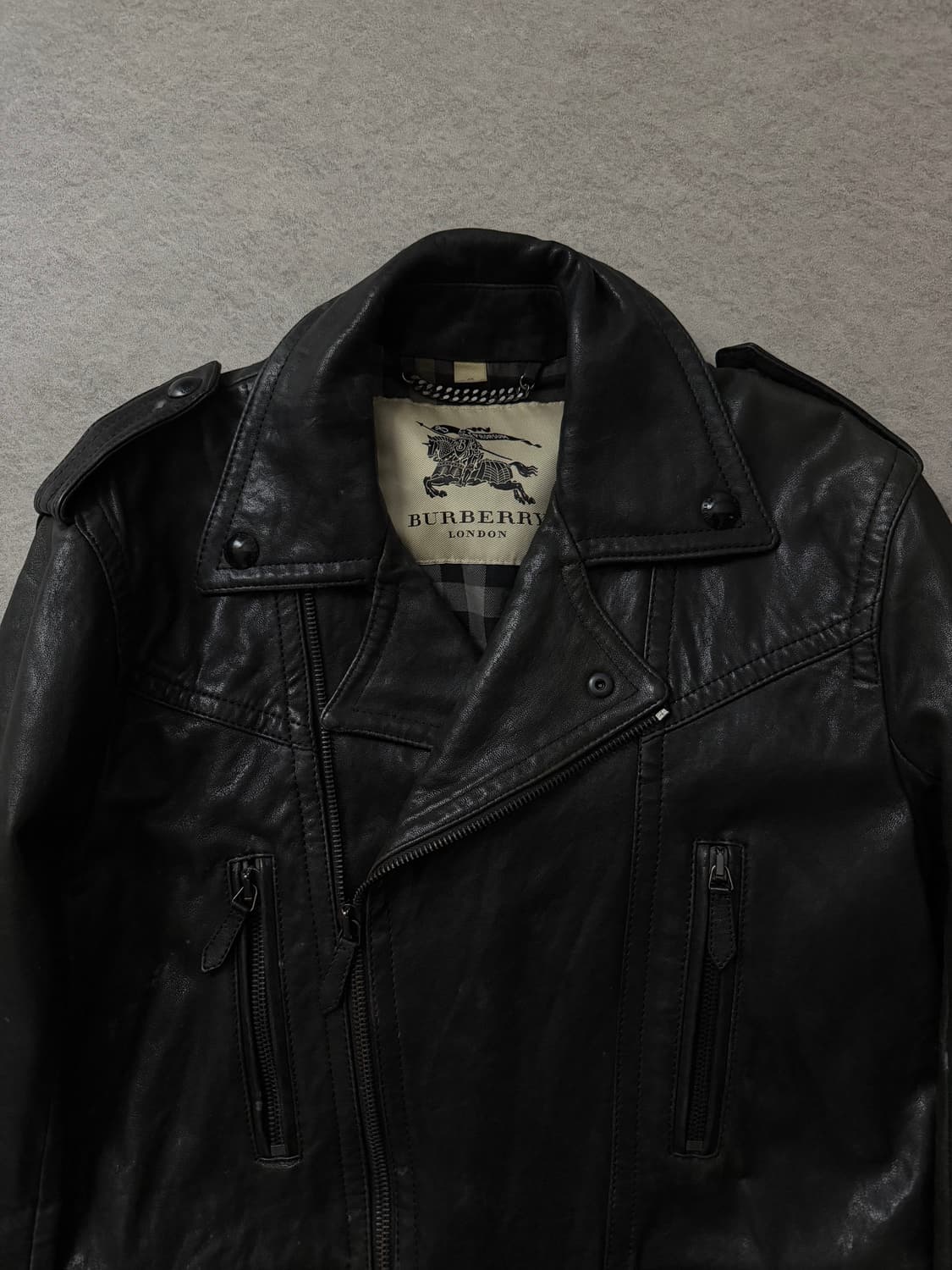 버버리 체크패턴 램스킨 자켓 상품이미지3