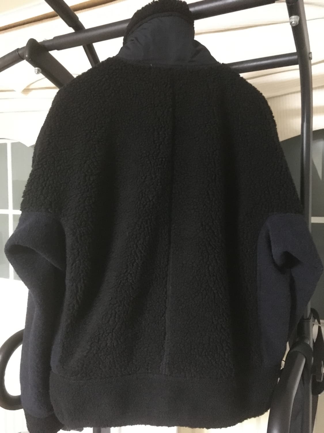 토가 울 져지 블루종 블랙 판매합니다 상품이미지7