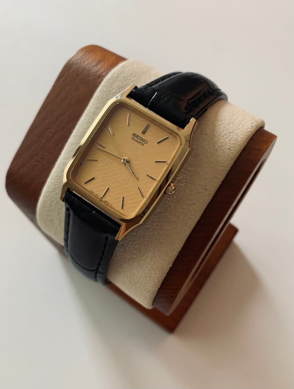 세이코 Seiko 스퀘어 쿼츠 골드 상품이미지1