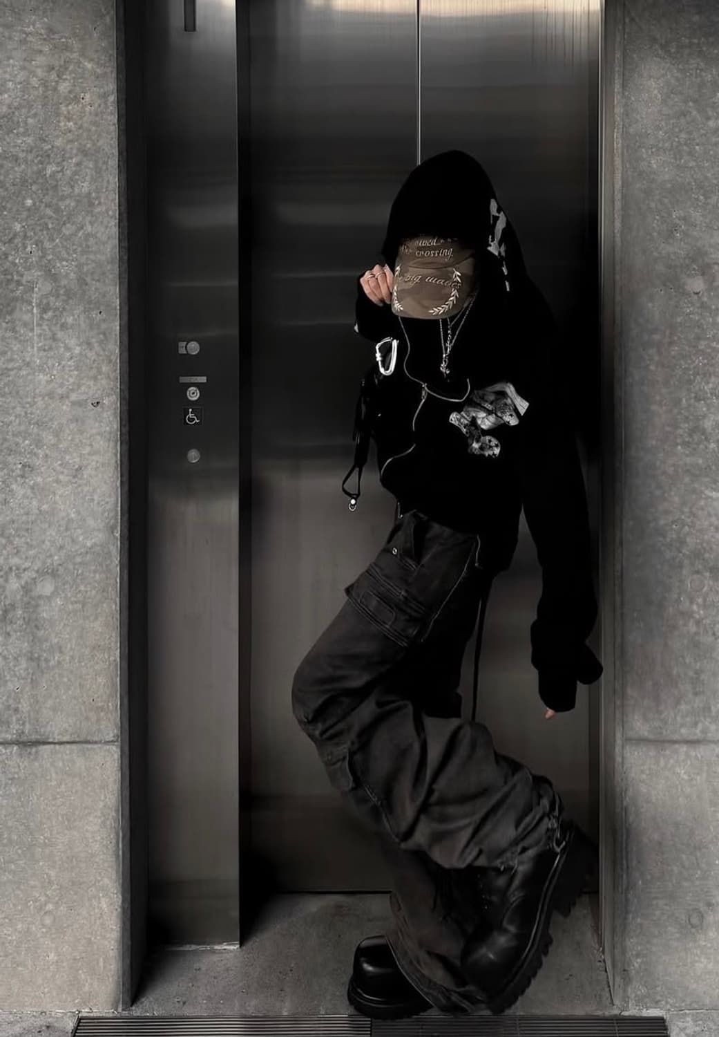 로어링라드 워시드 후드 집업 블랙 L 상품이미지1