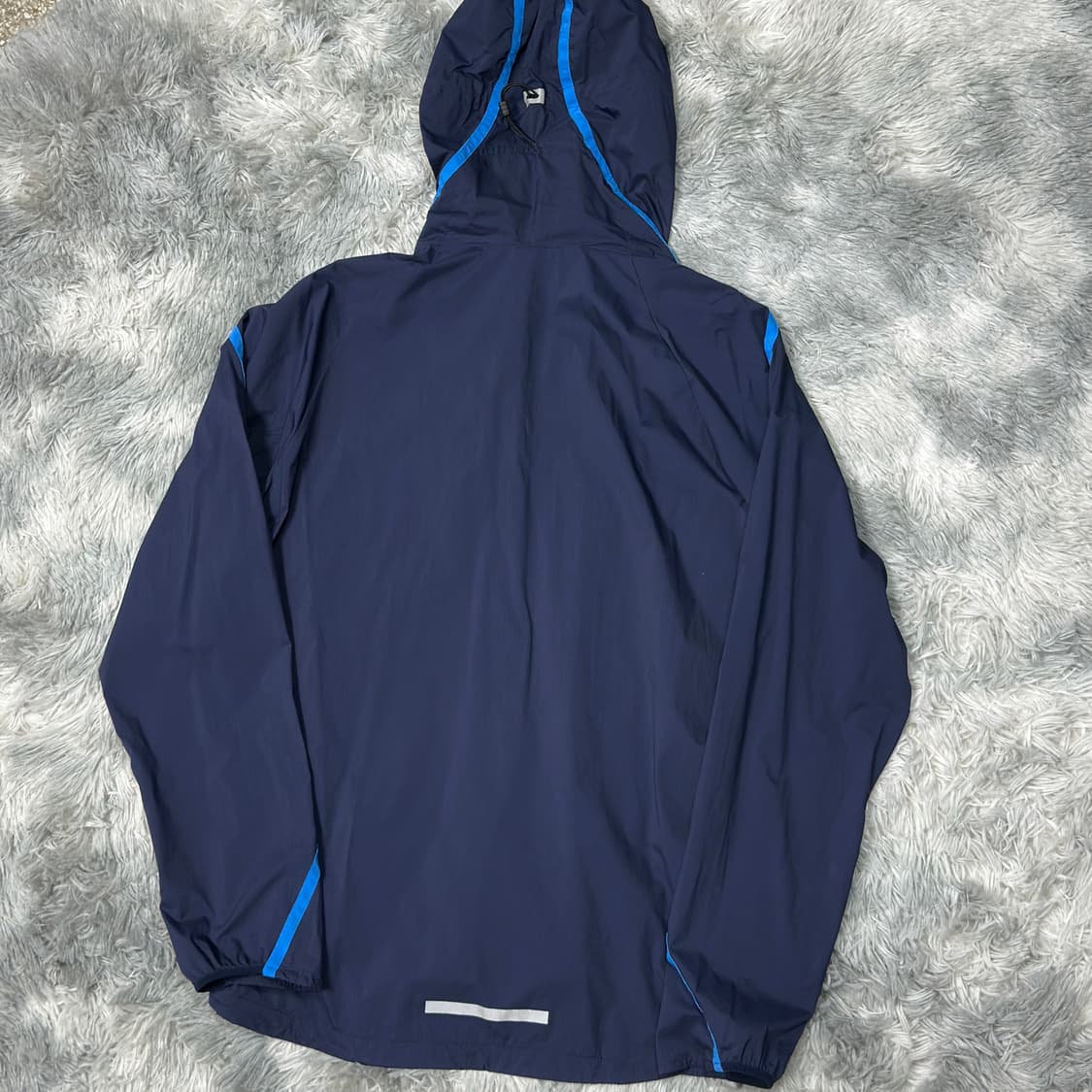 나이키 스우시 러닝 바람막이 L 상품이미지3