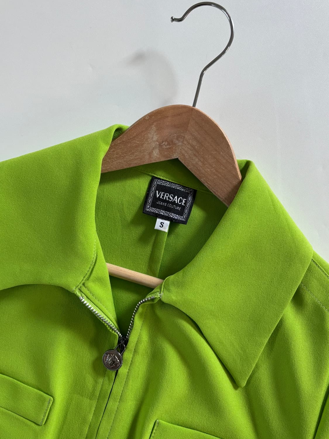 Versace 베르사체 라임 컬러 크롭 자켓 상품이미지3