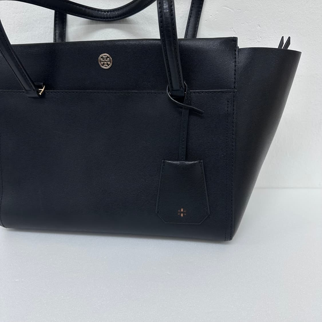 Tory Burch 토리버치 블랙 가죽 토트백 숄더백 상품이미지2