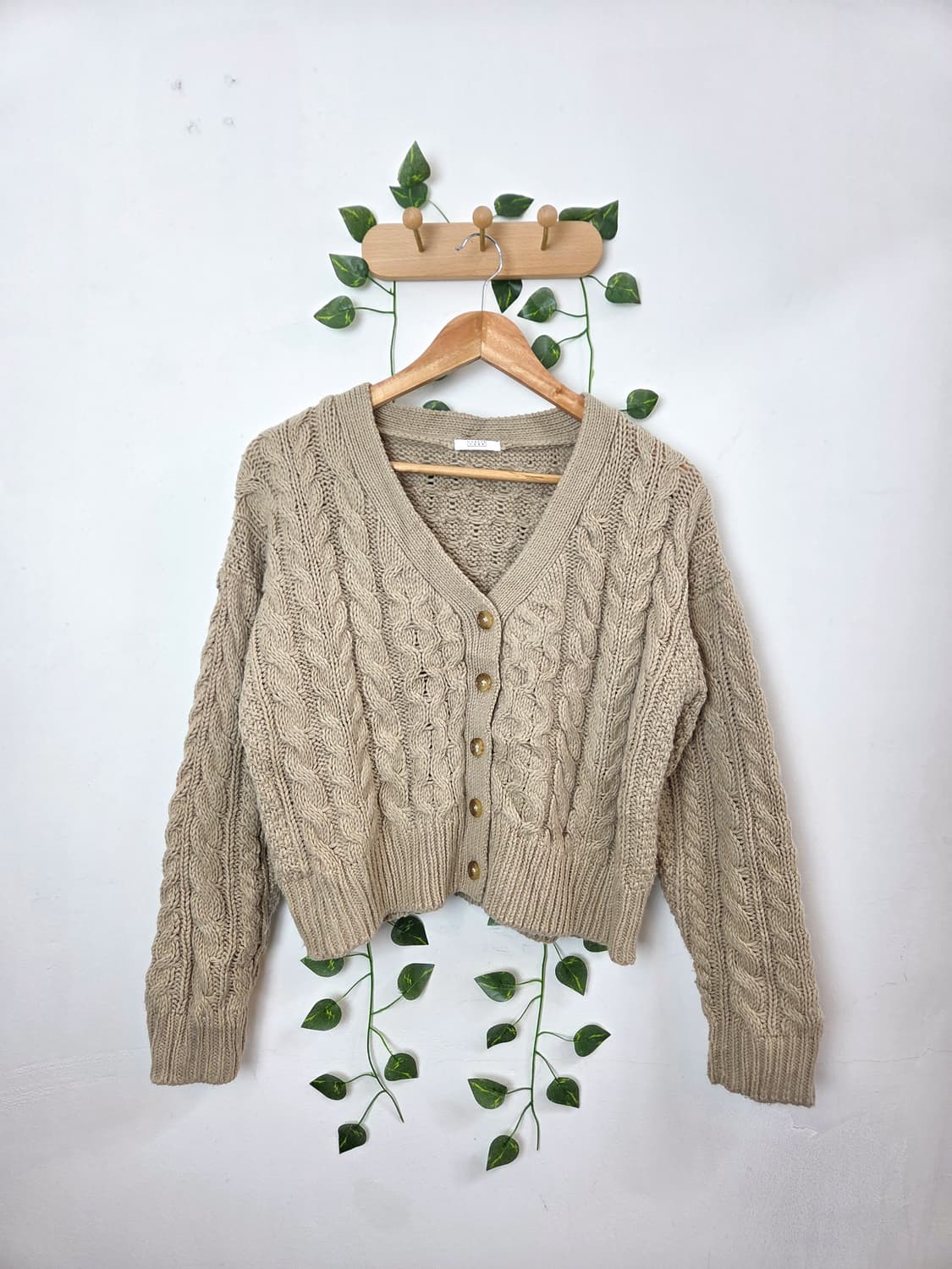 Lowrys farm 베이지 가디건 상품이미지1