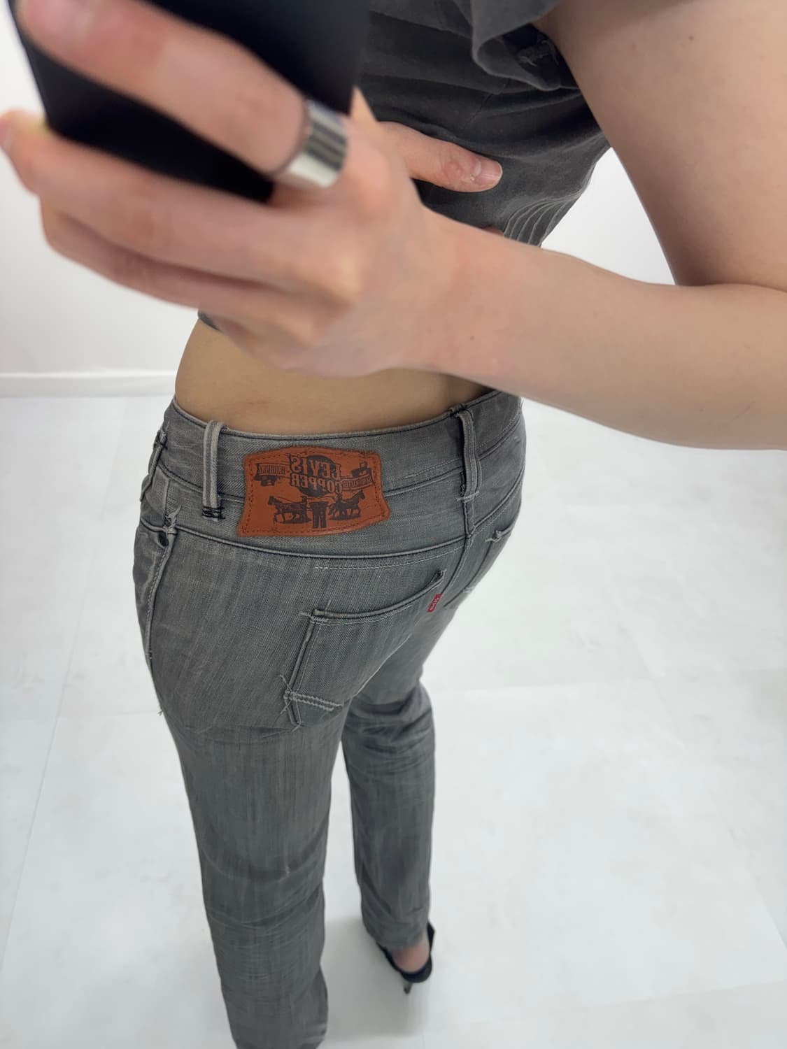 LEVIS METALLIC SILVER GRAY 상품이미지5