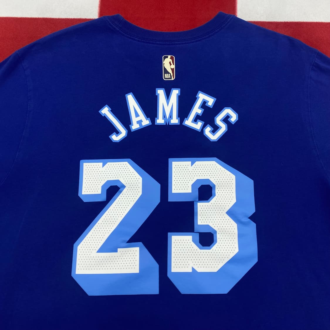 나이키 x NBA 르브론 제임스 반팔티 3XL 실측 XL  상품이미지5