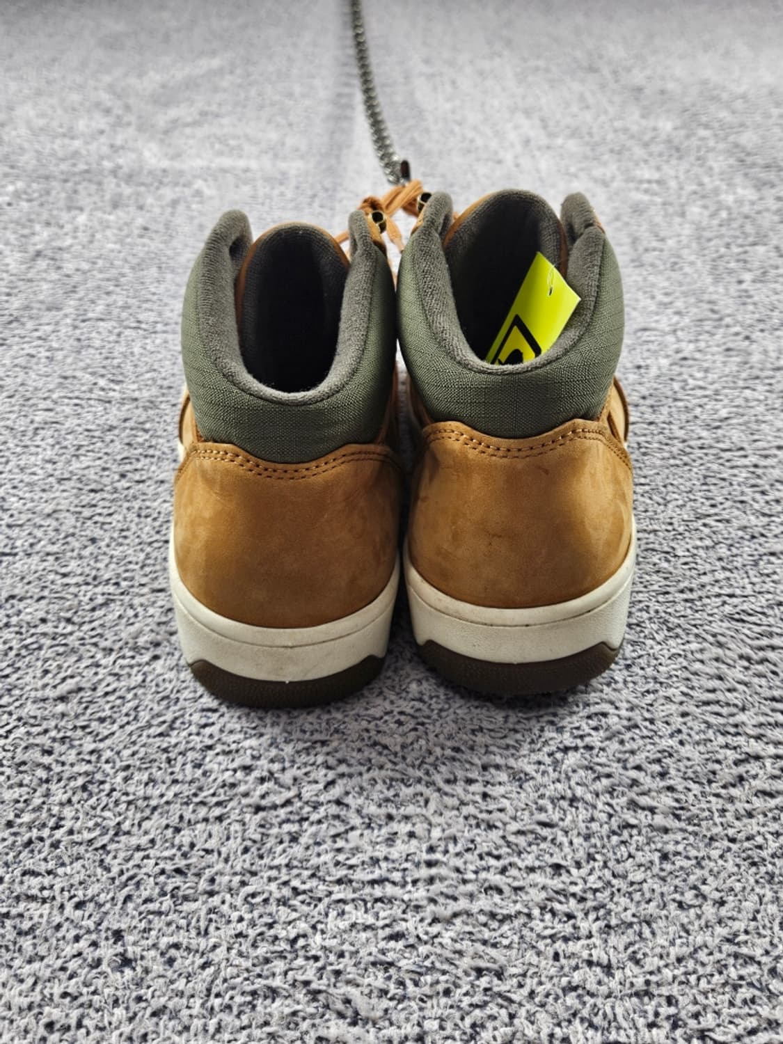 반스 워커비 V2552Z 누벅 미드 스니커즈 (265MM) / 11185 상품이미지4