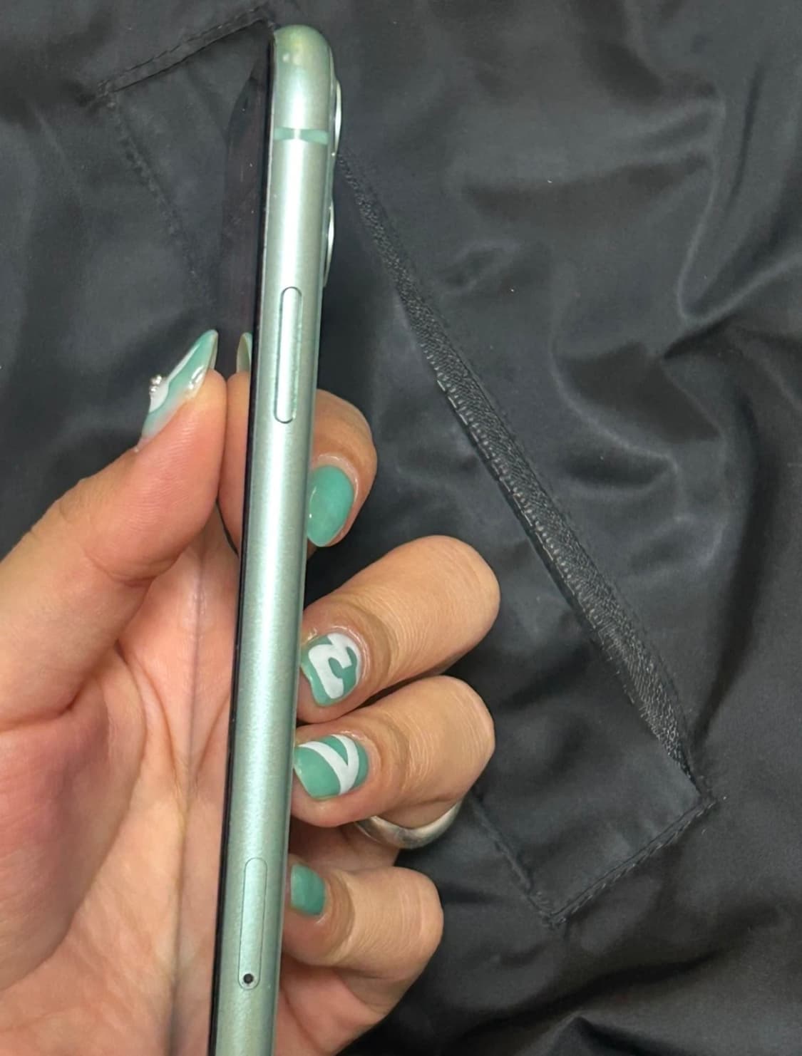 아이폰11 액정파손 상품이미지3