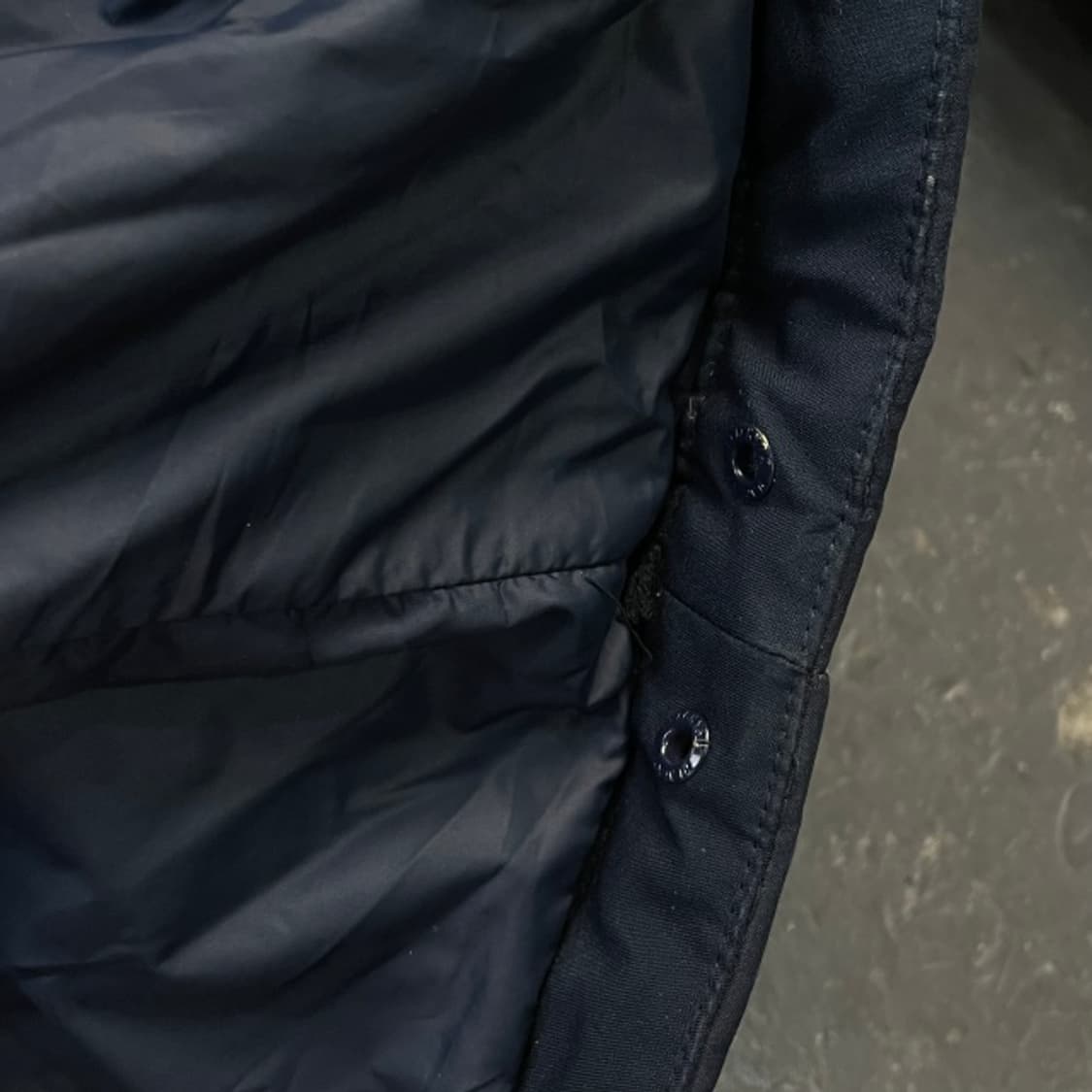 105 블랙야크 경량패딩  상품이미지5