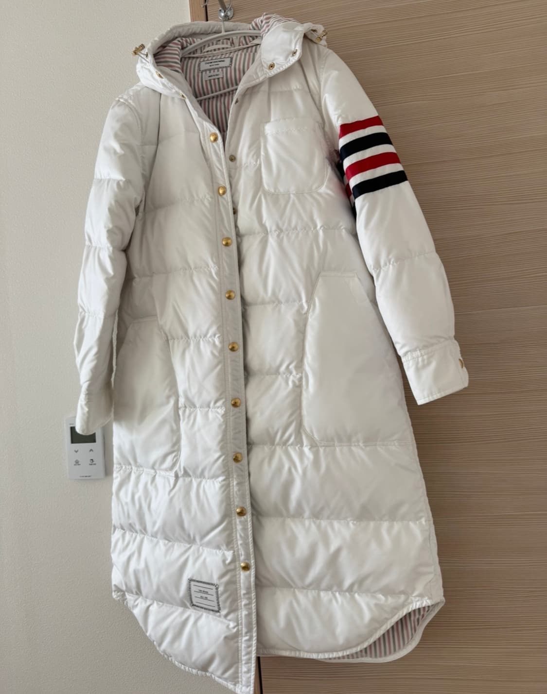톰브라운 롱패딩 40 상품이미지3