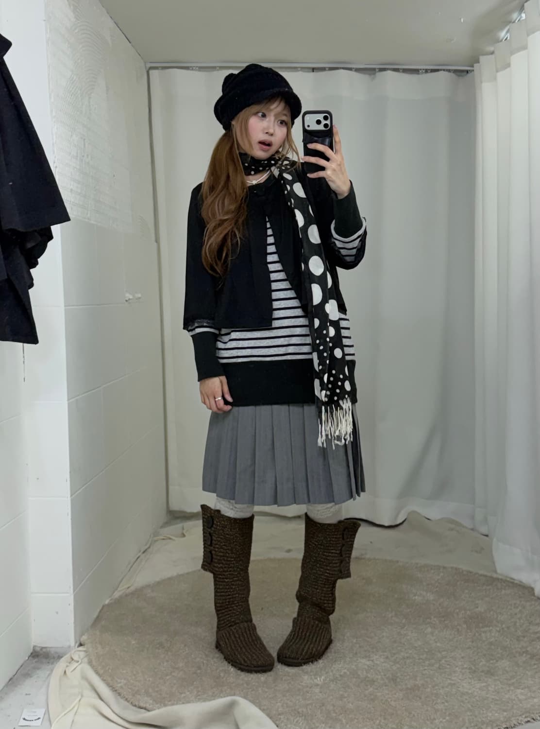 사와코 그레이 니혼진 하이넥 더블버튼 케이프 코디세트 상품이미지2