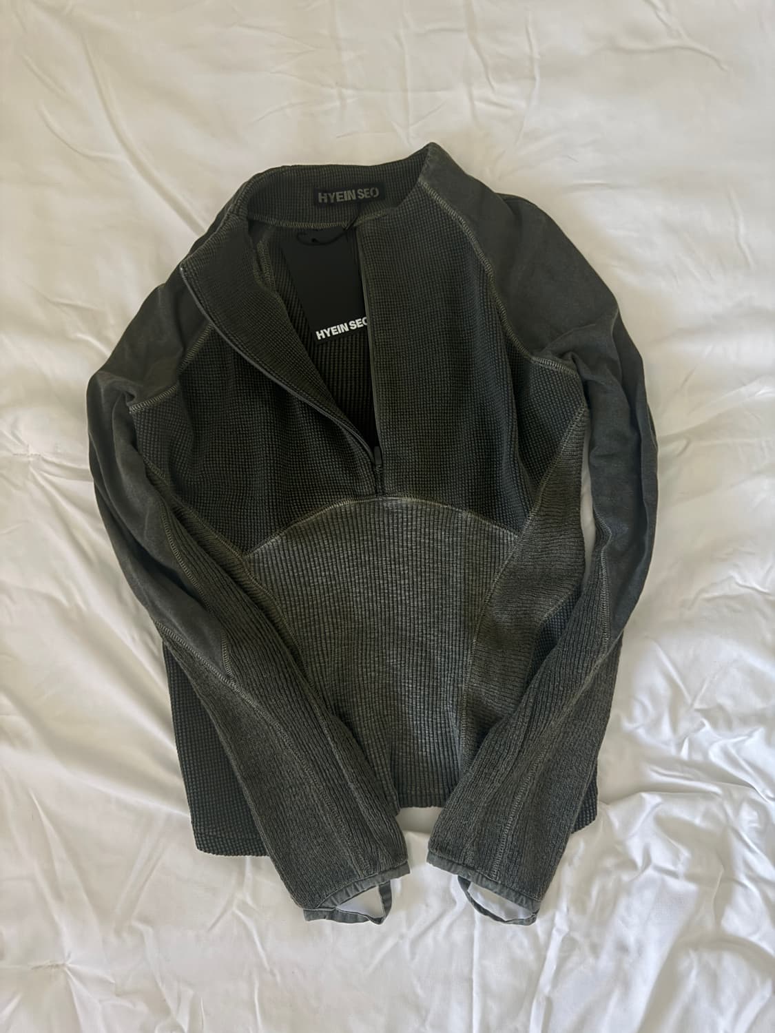 (2)hyein seo half-zip 상품이미지1