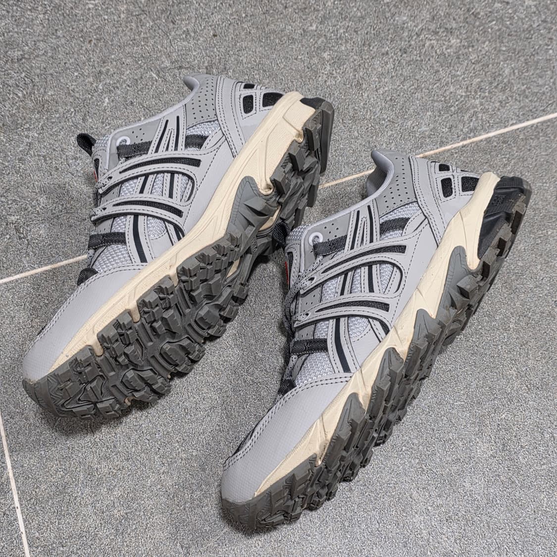 235) 아식스 젤 소노마 15-50 시멘트 그레이 상품이미지2