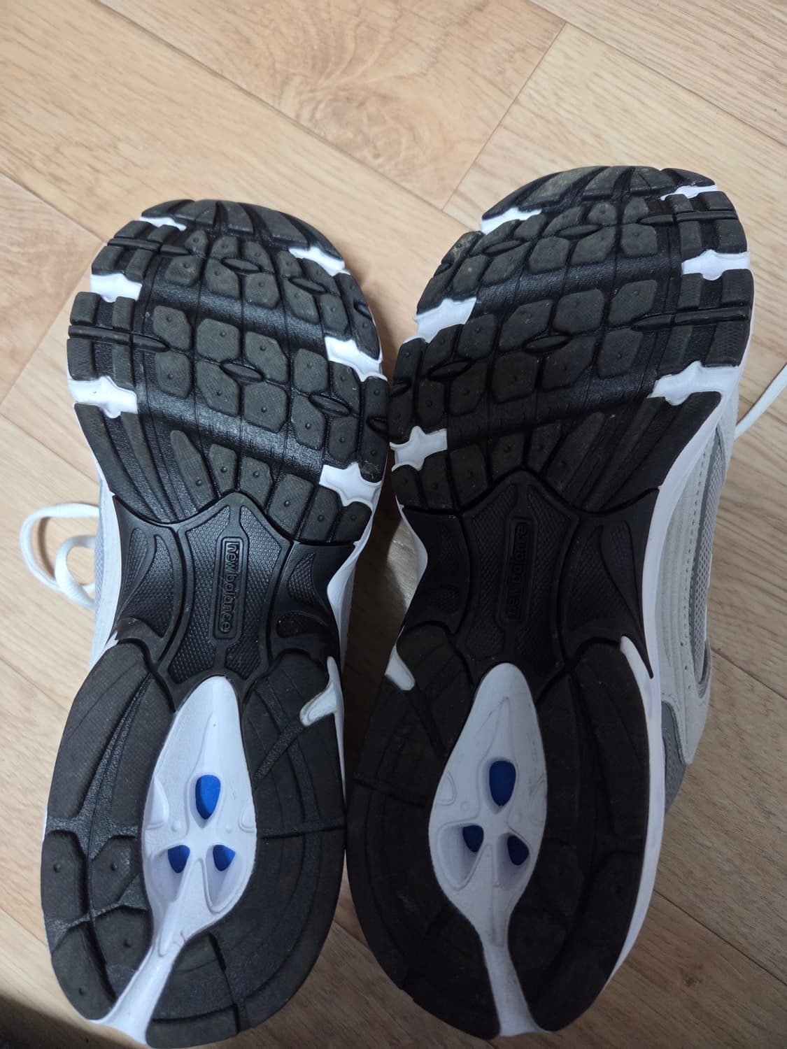 뉴발란스 530 그레이 250 팝니다 상품이미지4