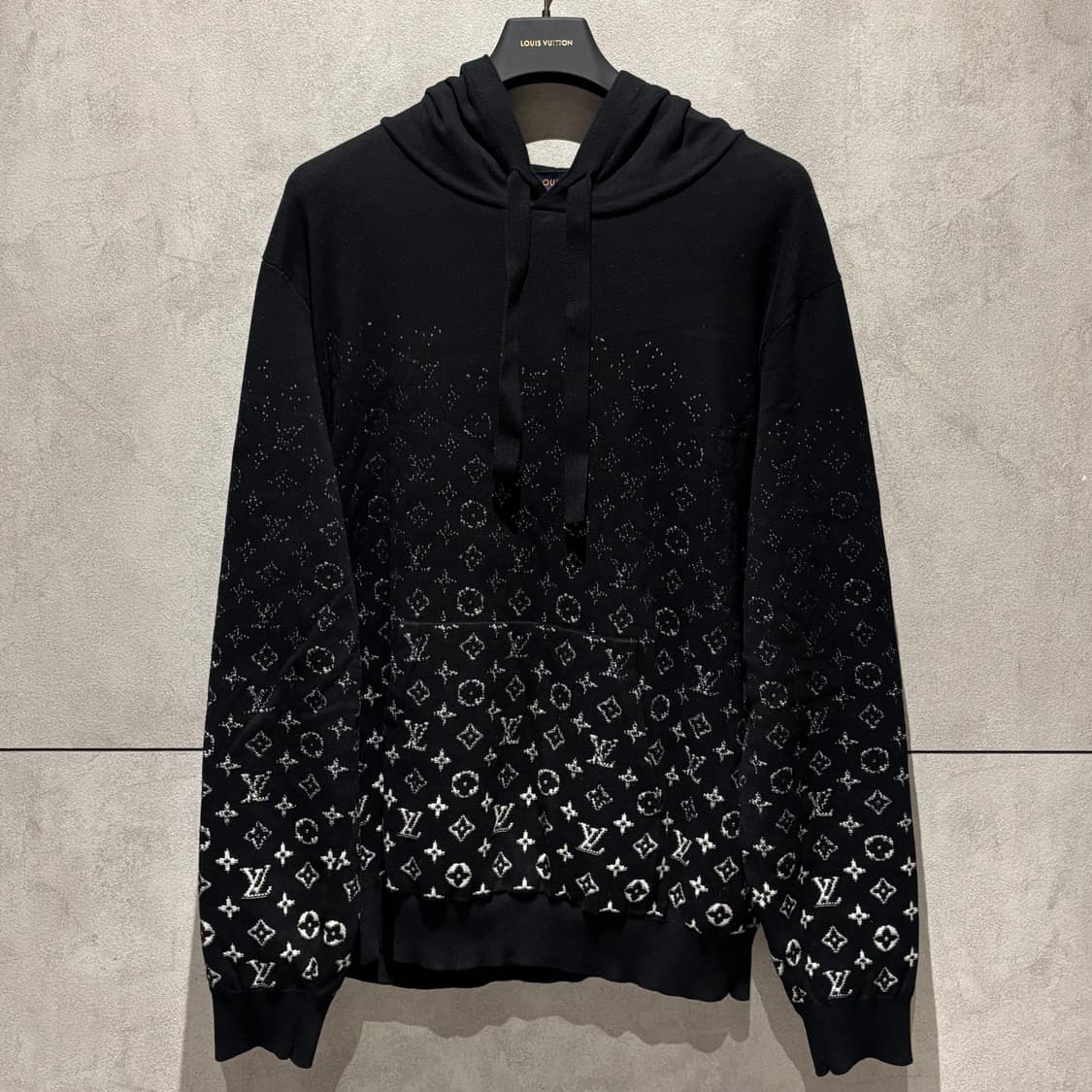 (105) 루이비통 그라데이션 니트 후드티  상품이미지1
